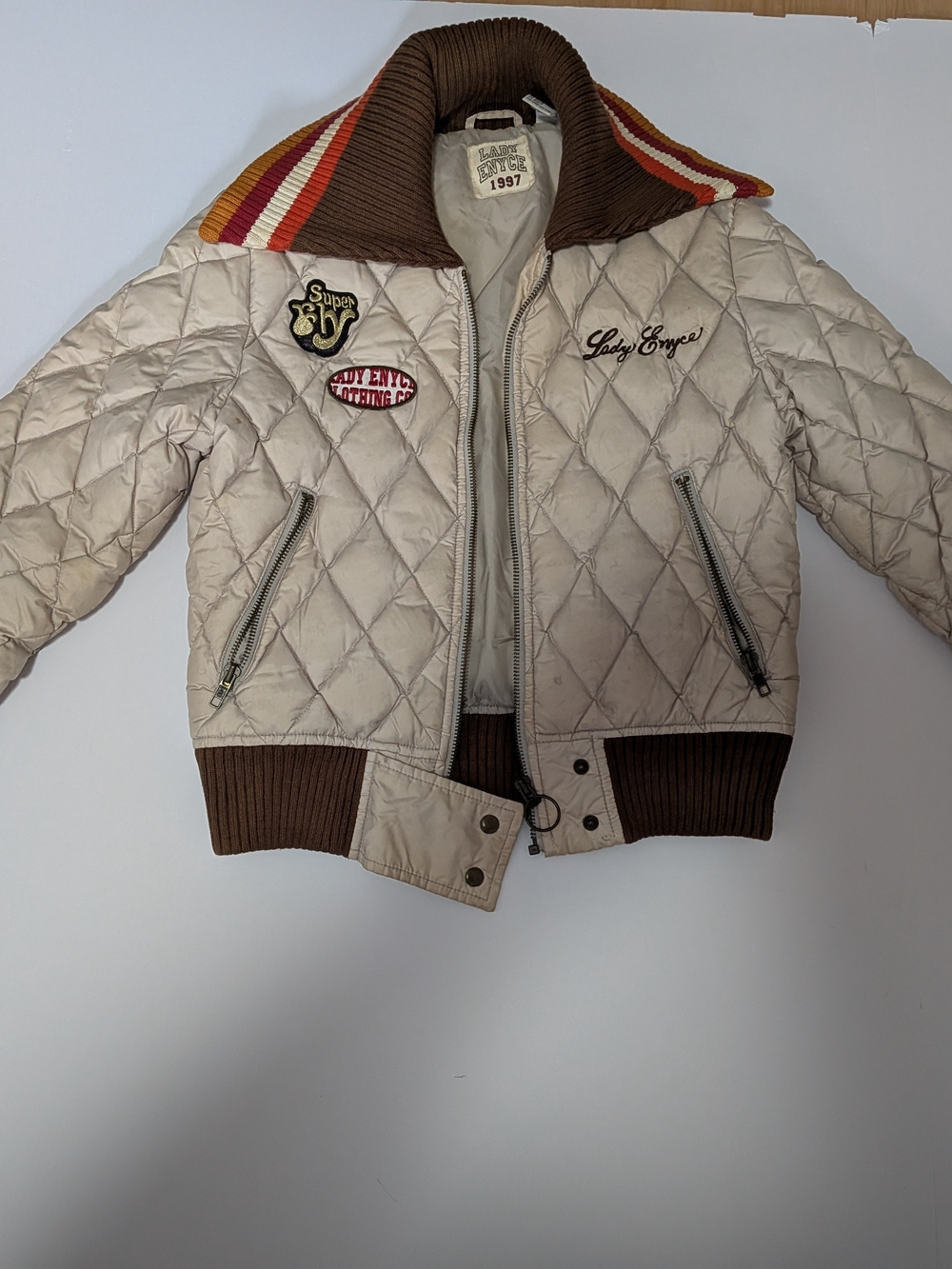Enyce Women’s Quilted Jacket Cropped Cream Brown Varsity Style Retro Y2K